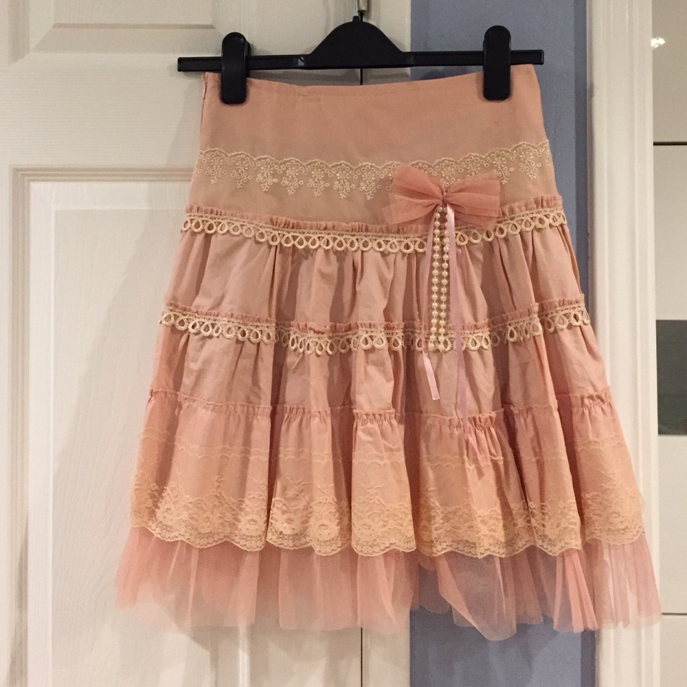 Lolita Elegant Pink Lace Trimmed Skirt